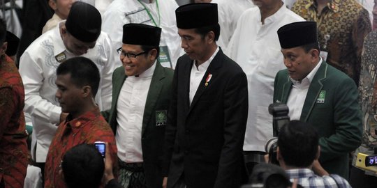 Genjot ekonomi, Jokowi bentuk Komite Nasional Keuangan Syariah