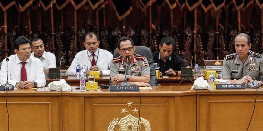 Kapolri Tito tegaskan proses hukum Ahok masuk babak akhir