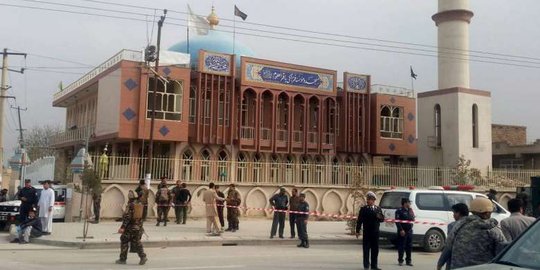Bom bunuh diri di masjid Syiah Kabul, 27 orang  tewas