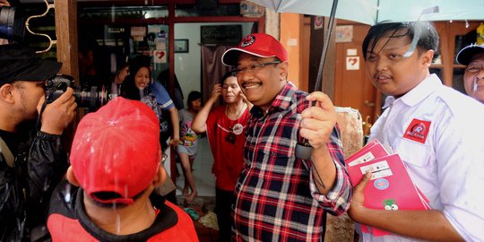 Di Kramat Jati, Djarot dipuji seorang difabel atas Transjakarta Care