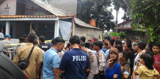 Keluarga histeris saat hadiri rekonstruksi pembunuhan bocah Adnan