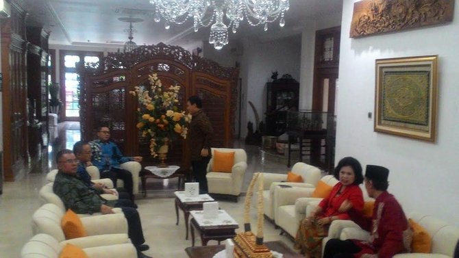 ketum pan zulkifli hasan di rumah megawati