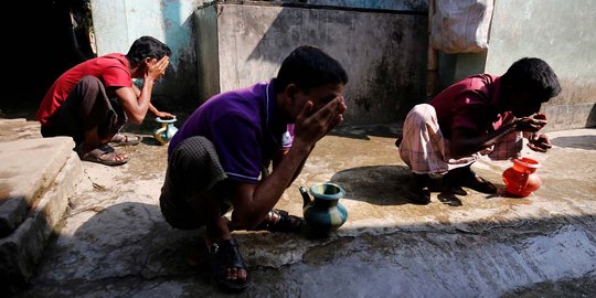 Menengok kondisi muslim Rohingya yang lari ke perbatasan Bangladesh