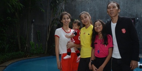 Jadi putri Bimbim Slank, Mezzaluna ogah duet sama Ayahnya?