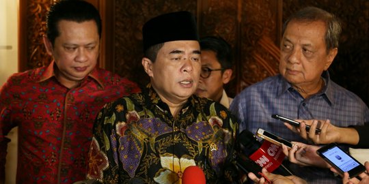 Senior Golkar jadi tempat mengadu Akom saat terancam Setnov