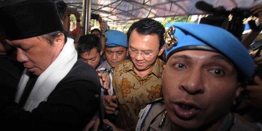 Ini reaksi Ahok saat ditanya soal status Buni Yani tersangka