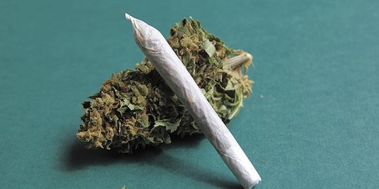 merusak paru paru layaknya rokok rev1