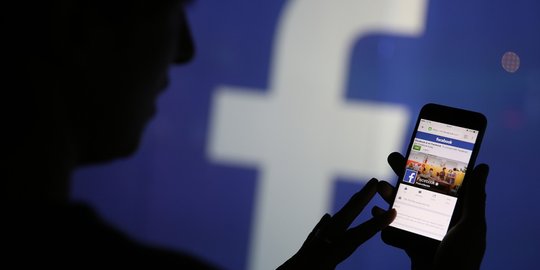 Sering berisi berita hoax, 5 cara konsumsi berita tak lewat Facebook