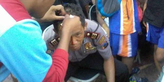 Tawuran mahasiswa Unisula, 1 polisi jadi korban alami luka di kepala