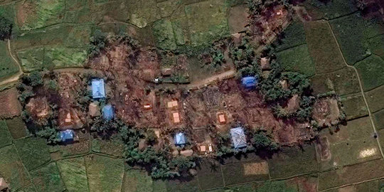 Penampakan desa Rohingya sebelum dan sesudah dibakar militer Myanmar