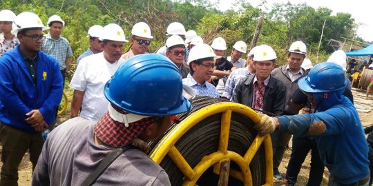 Suplai kebutuhan listrik, PLN bangun transmisi lintas Sumatera