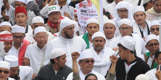 Pimpinan Ponpes Buntet tolak demo 2 Desember