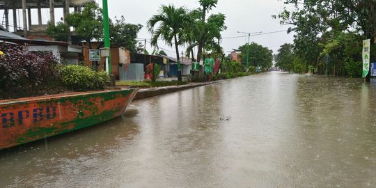 Samarinda dikepung banjir, Bandara Temindung ditutup