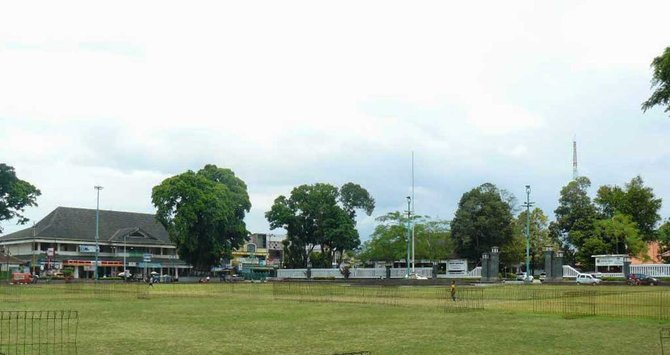 alun alun purwokerto