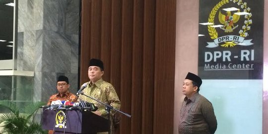 Deal di balik pengembalian ketua DPR dari Akom ke Setnov