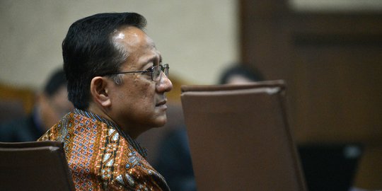 Di persidangan, saksi sebut Irman Gusman minta jatah Rp 300 per kilo