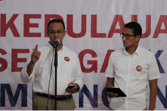 anies sandiaga hadiri hari jadi kabupaten kepulauan seribu