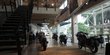 BMW Motorrad Indonesia punya flagship store mewah di Cilandak