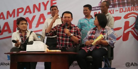 Ahok marah karena warga pasrah diperas PNS