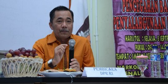 DPR tuding Polri kebut kasus Ahok karena tekanan publik