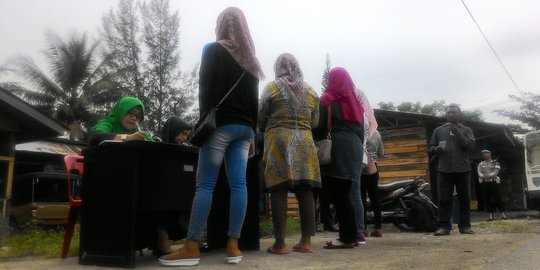 37 Wanita dan 10 pria  kena razia pakaian  ketat di  Aceh 