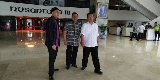 Bertemu Setnov, Agung Laksono sampaikan rencana bahas RUU Pemilu