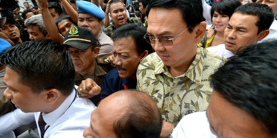 Curhat Ahok, diserang masalah bertubi-tubi pilih pasrah pada Tuhan