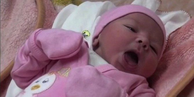 [Video] Ibu buang bayi baru lahir terekam CCTV