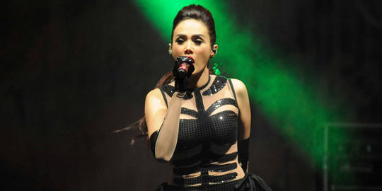 Ahmad Dhani diperiksa, Mulan Jameela datangi Mako Brimob