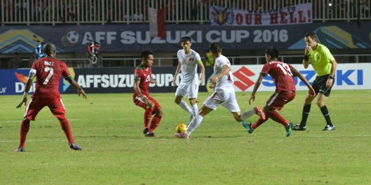 Penalti Nguyen Van Quet samakan kedudukan Indonesia vs Vietnam 1-1