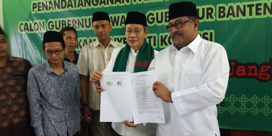 Rano Karno-Embay tanda tangan pakta integritas, Wahidin-Andika absen