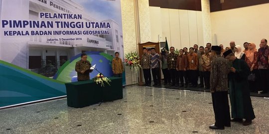 Menteri Bambang resmikan Hasanuddin Zainal Abidin jadi kepala BIG