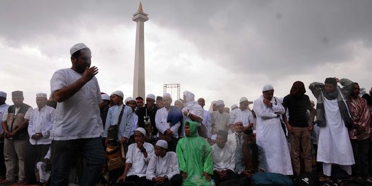 Cerita Kapolri siapkan satu speaker dan naik panggung saat aksi 212