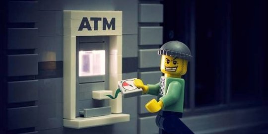 Video ini beritahu cara curi uang 40 Juta Dollar dari meretas ATM!