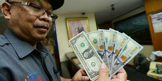 Rupiah masih terus menguat, sentuh level Rp 13.345 per USD