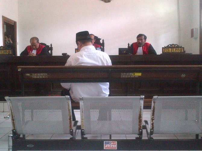 sidang penyeroyokan pratu galang