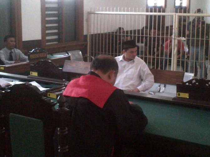 sidang penyeroyokan pratu galang