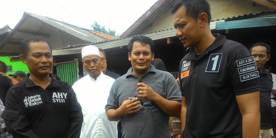 Agus Yudhoyono kampanye di Tegal Parang, warga mendadak heboh