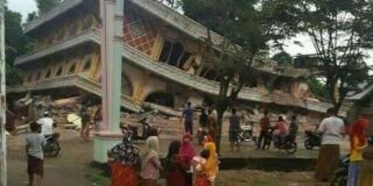 Gempa Aceh, ratusan korban luka padati ke RS Chik Ditiro Pidie