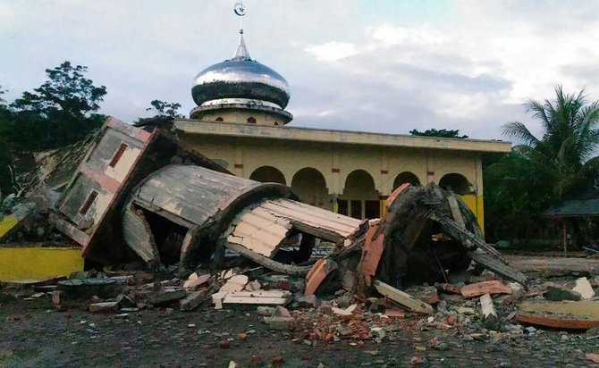 kerusakan gempa aceh