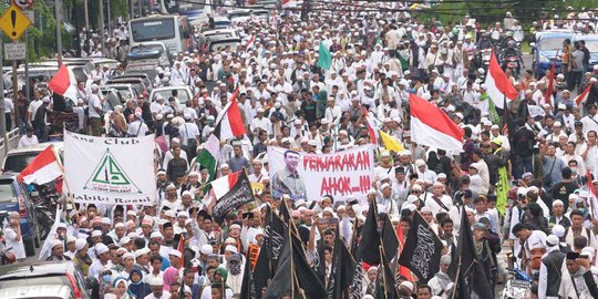 SMRC: 40 Persen warga percaya aksi 411 dimanfaatkan untuk Pilgub DKI