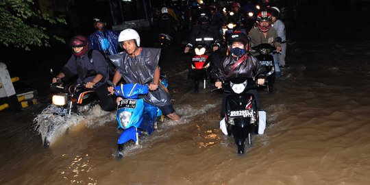 Selama 10 hari terakhir, ribuan warga Kroya terdampak banjir