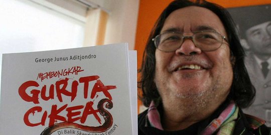 Penulis buku 'Gurita Cikeas' tutup usia