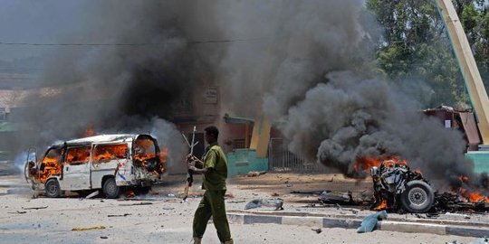 Bom mobil meledak di pelabuhan Somalia, 3 polisi tewas