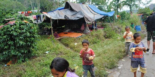 Pasca gempa 6,5 SR, warga Blang Baro masih tidur di tenda darurat