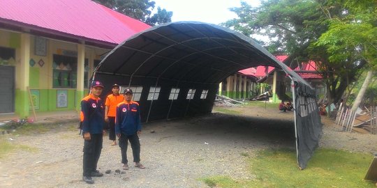 Pemerintah mulai bangun sekolah darurat di Aceh