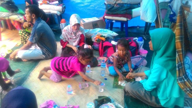 Pengungsi korban gempa Aceh rayakan Maulid Nabi dalam 