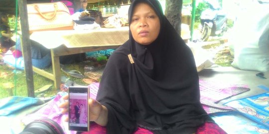 Tinggal aku dan Aura