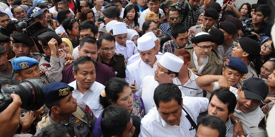 Polisi apresiasi pendemo sidang Ahok tetap tertib