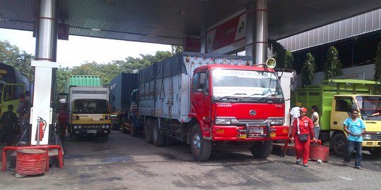 Pertamina ngaku rugi jual Solar, minta harga naik Rp 500 per Januari